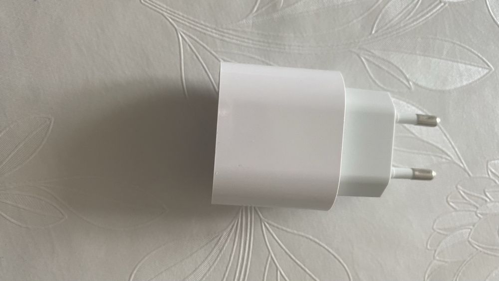 Адаптер на айфон