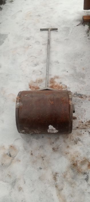 Ручной тромбовочный каток