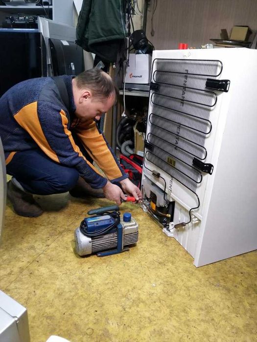 Мастер по ремонту холодильников СЕГОДНЯ