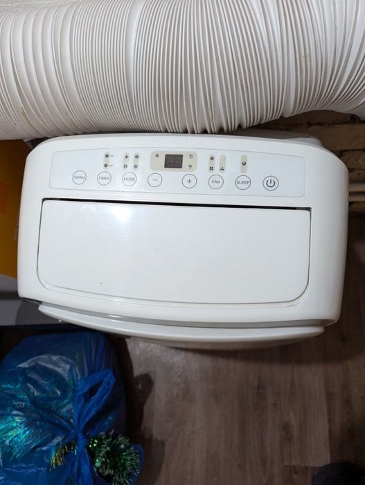 Продам мобильный кондиционер midea