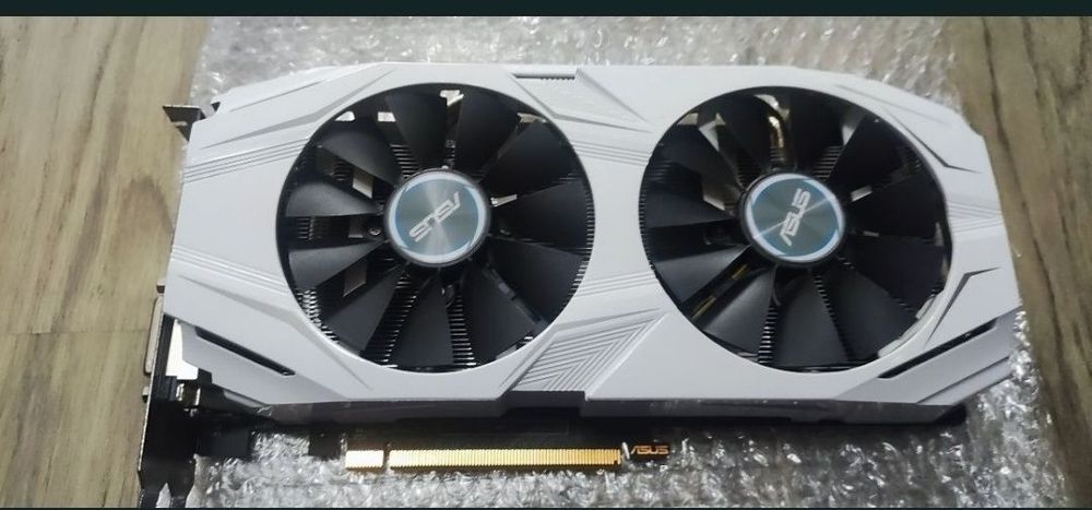 Placa video Asus AMD RX 480 8gb