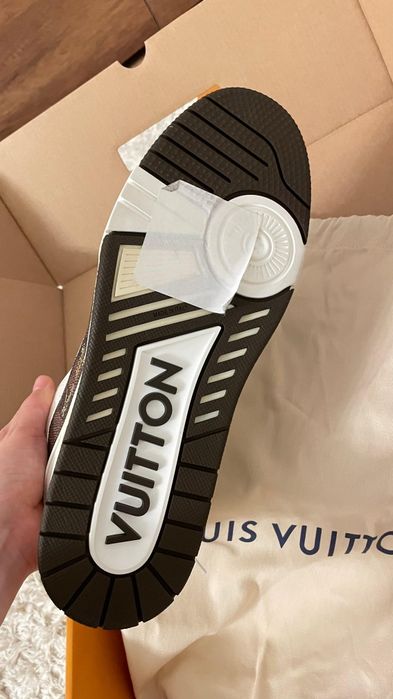 Кроссовки Lois Vuitton