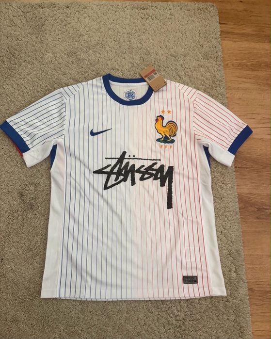 Tricou Franta x Stussy