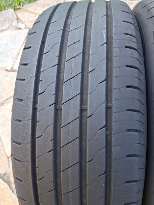 205 60 16 Goodyear 92H