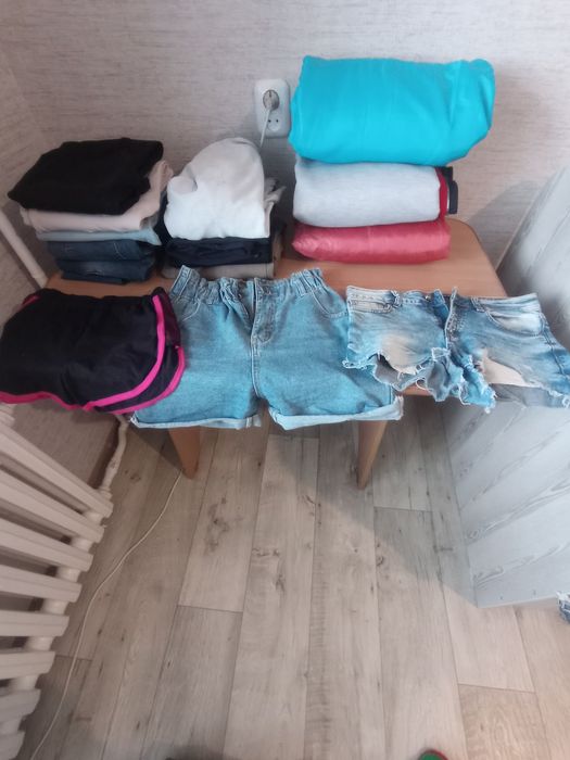 женские вещи отдам