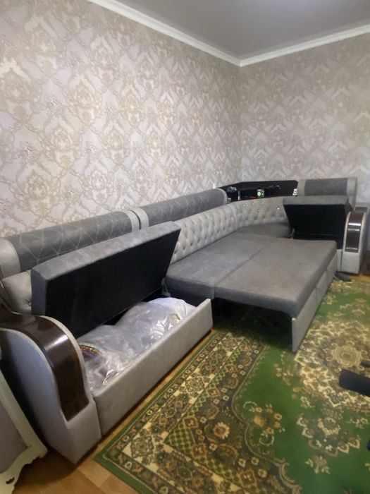Диван серый 4 метра