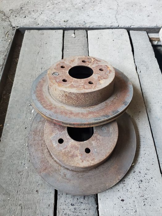 Потолок на автомобиль