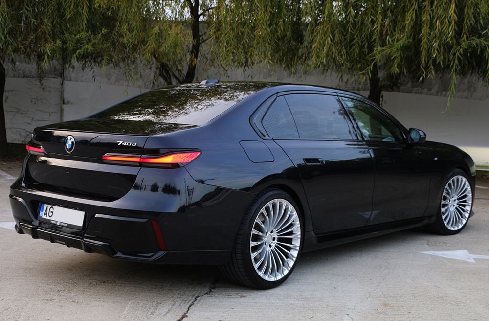 BMW 740D X- Drive 299cp/ Mild Hibrid/ Sky Lounge/ Bowers/Ionic Glow