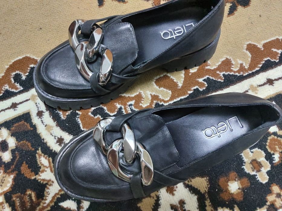 Продам Кожаную обувь