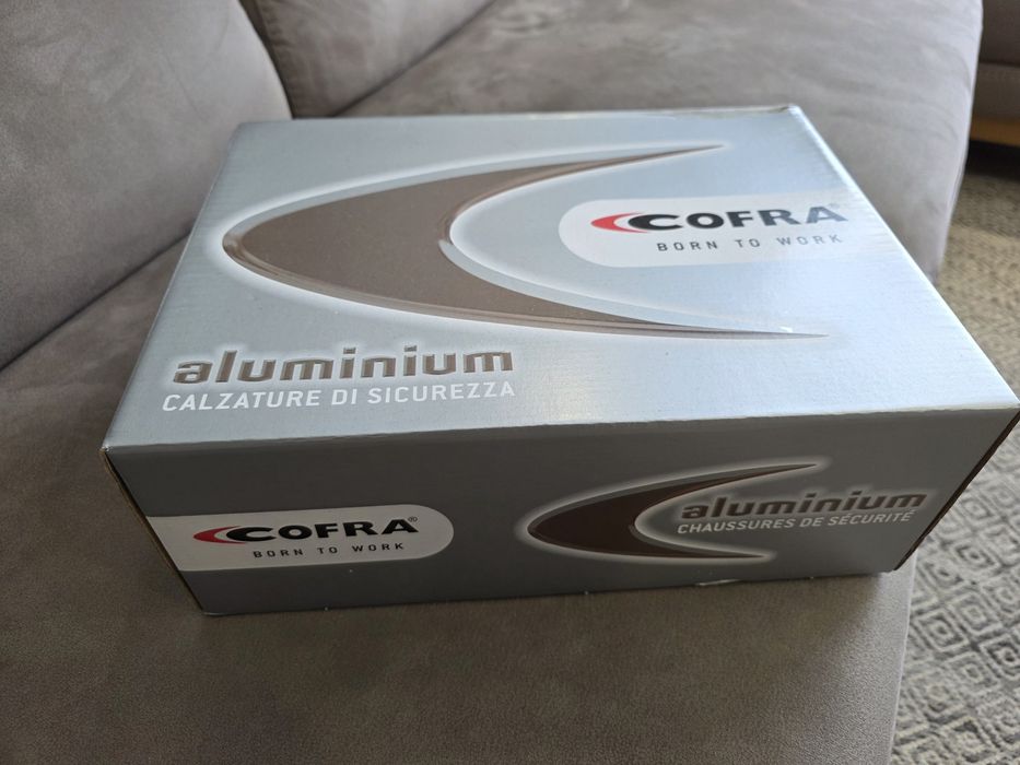 Работни обувки с бомбе COFRA