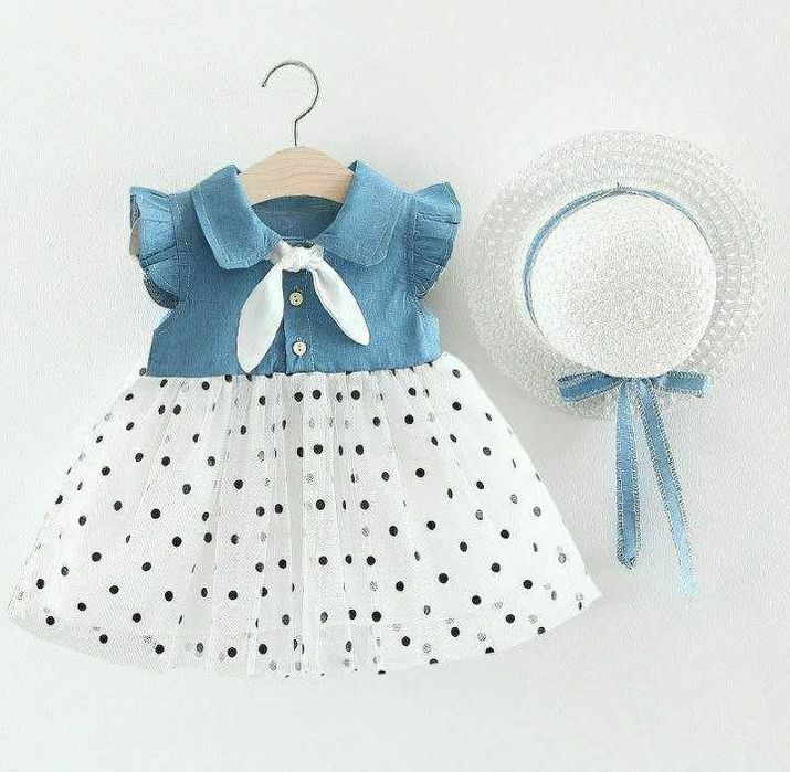 Платье со шляпкой девочке 3 годика в идеальном состоянии