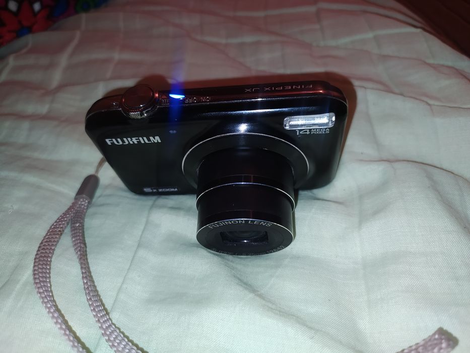 Foto aparat xotira 64 chip tushadi obmen bor