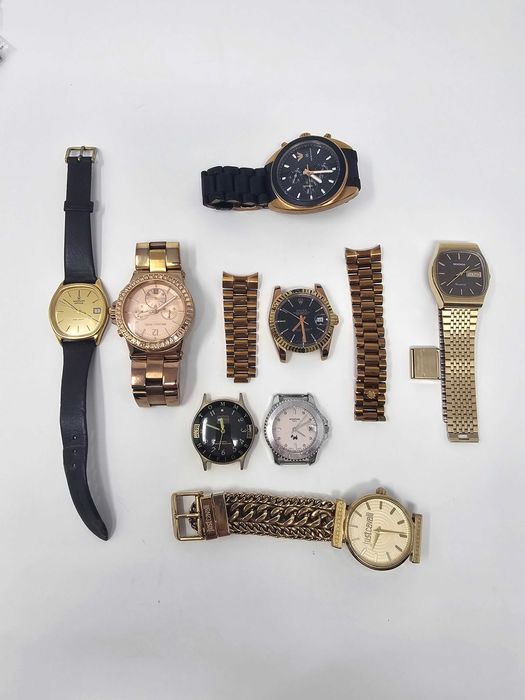 Lot ceasuri diverse – vechi / pentru piese / recondiționare