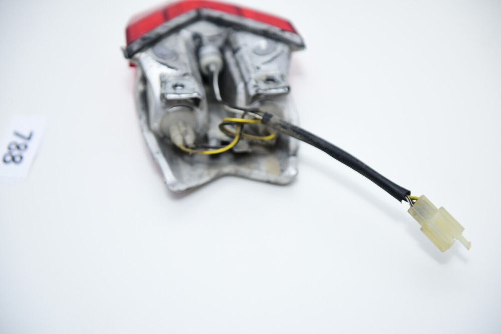 MV Agusta Brutale 675 Stop / Lampă spate