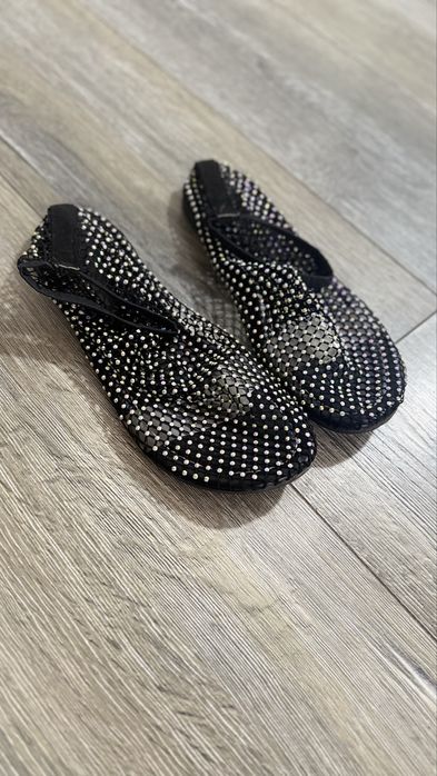 Продам вещи разные очень много вещей