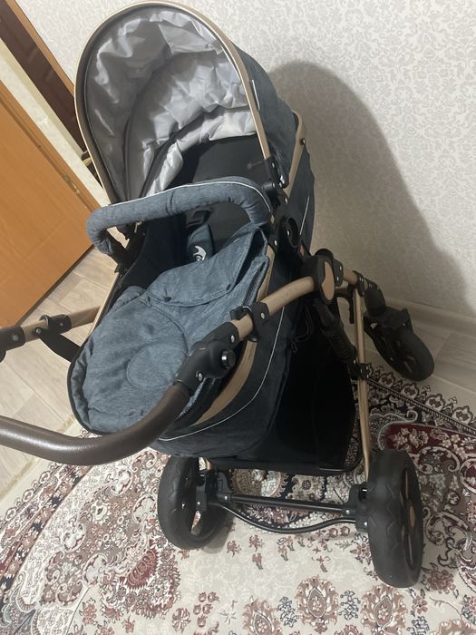 Продом коляску 3/1