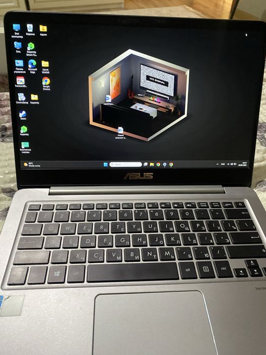Asus zenbook  13