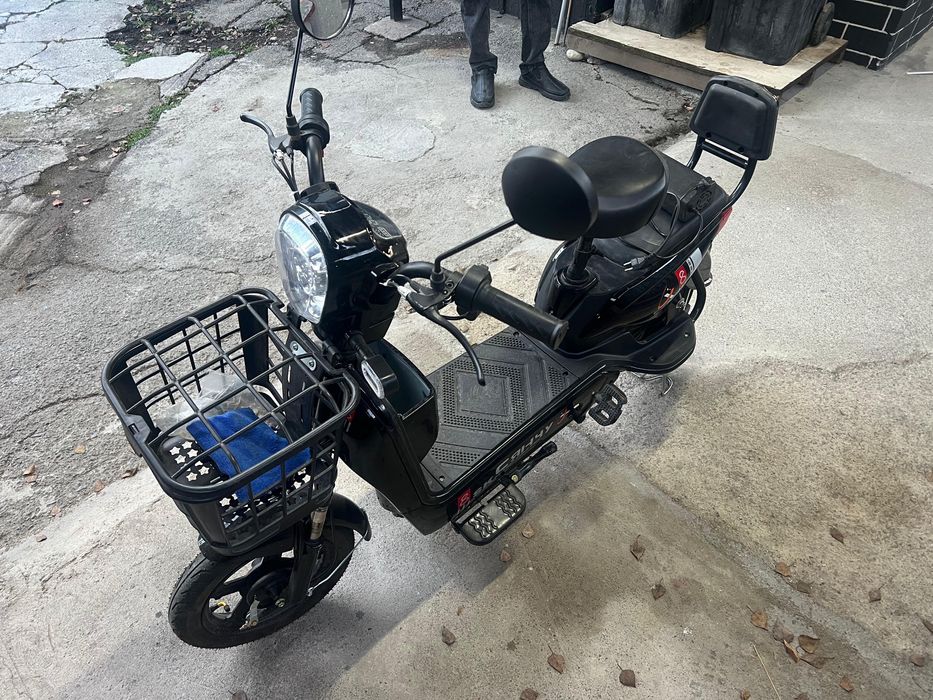 Продам электро мопед, электроскутер