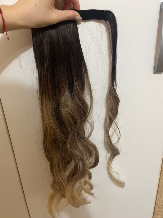 Синтетична опашка омбре