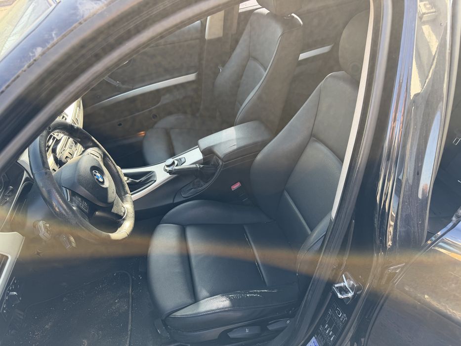 BMW 318i e91 НА ЧАСТИ