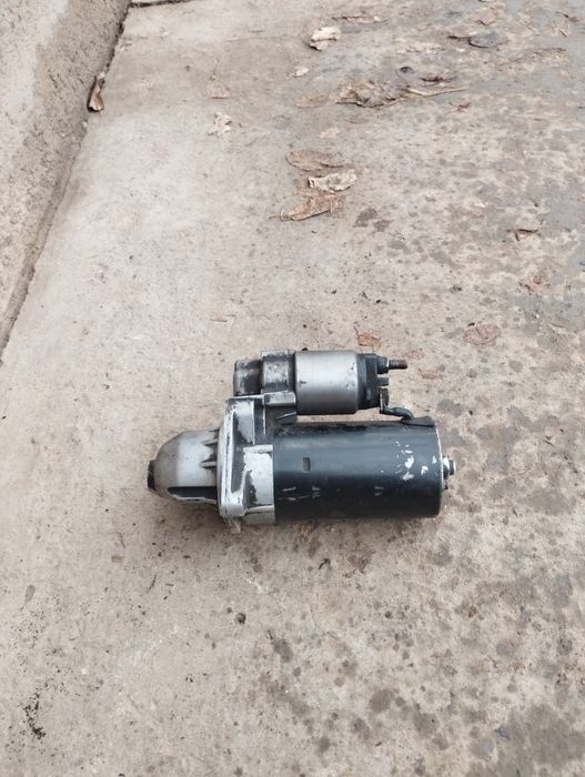 Стартер на Ивеко дейли 2, 8 куб.