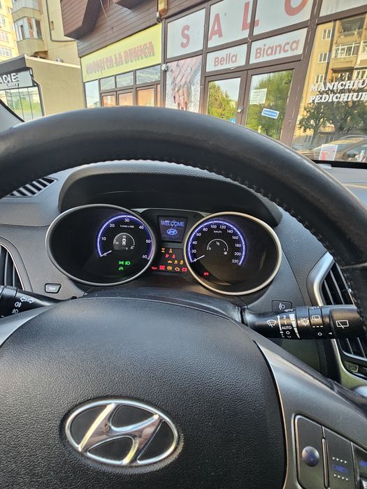 Se vinde Hyundai IX35