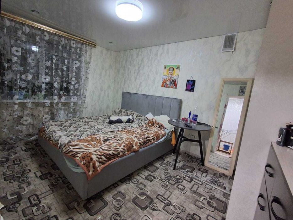 Продам 2-х комнатное общежитие 25кв.