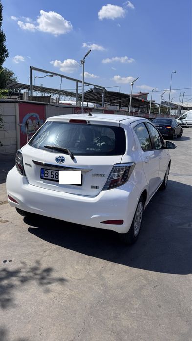 TOYOTA Yaris 2014 — imagine 2