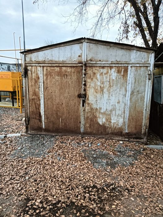 Продается металлический гараж производства СССР.
