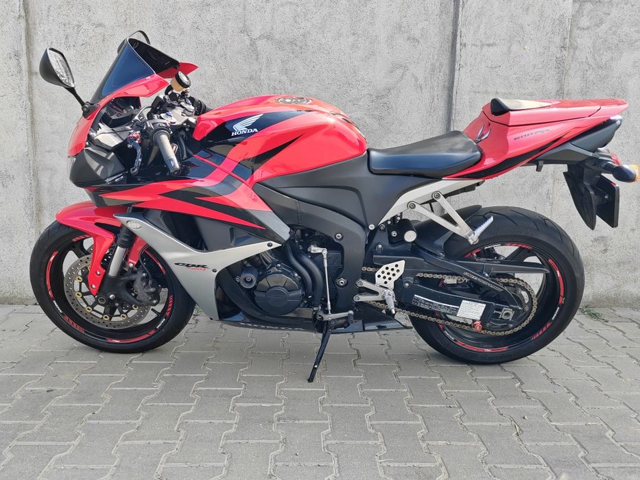 Honda CBR 600RR, inmatriculat.