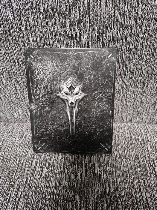 Last of Us 1 Firefly,Elder scrolls greymoor coin set steelbook PS4 PS5