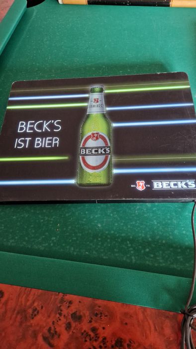 Reclama luminoasa Becks