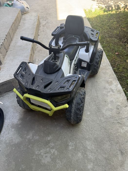 Bolalar mashinasi va motosikl holati zur pultsiz kalit bilan
