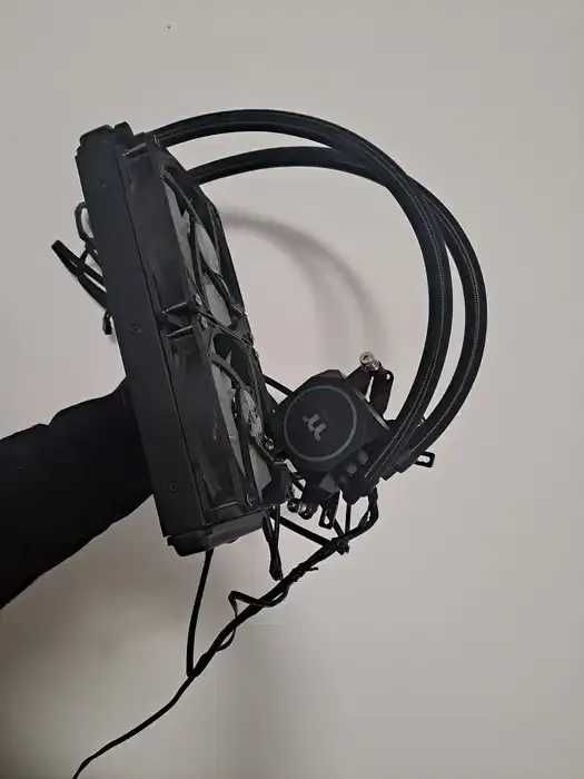 Adata 1TB plus cooler AIO cadou GRATIS