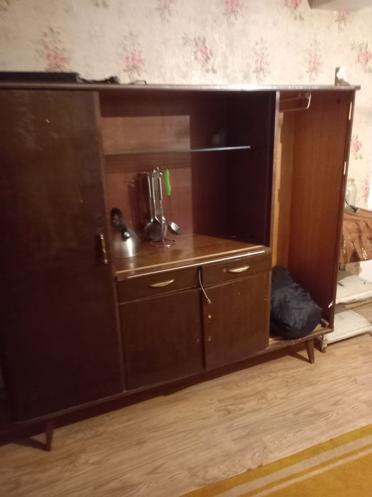 Сдам  комнату  РН  ЦГБ  ХОД  ОДЕЛНО  ЧАСНОМ