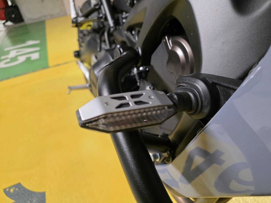 Yamaha MT09 Gen2 Akrapovic Full Titan