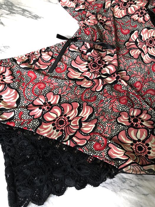 НОВА!! Лятна цветна нощничка