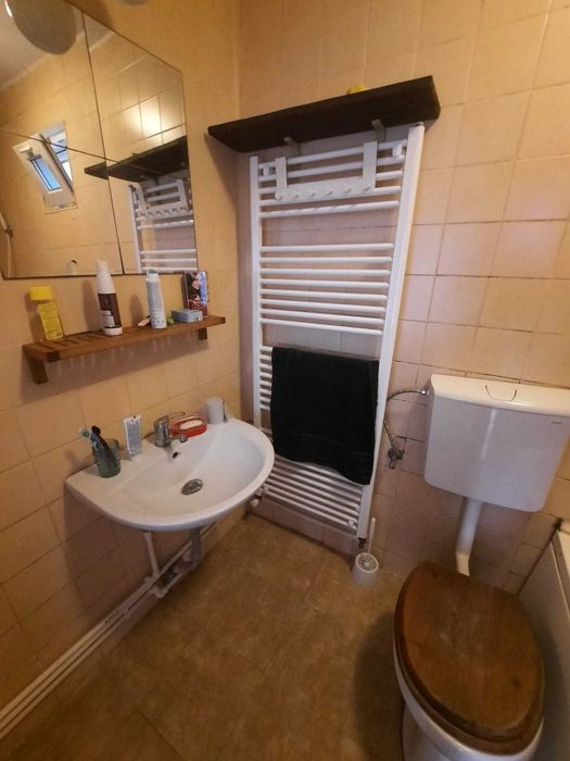 Apartament 1 cam la casa
