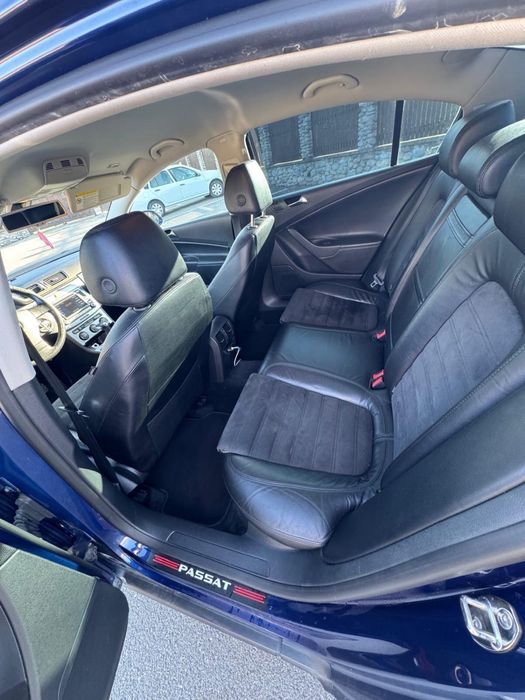 Vând Vw Passat/Automat
