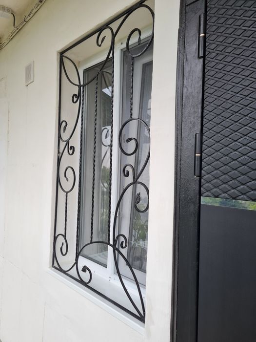 Двухкомнатная в 6 мкр