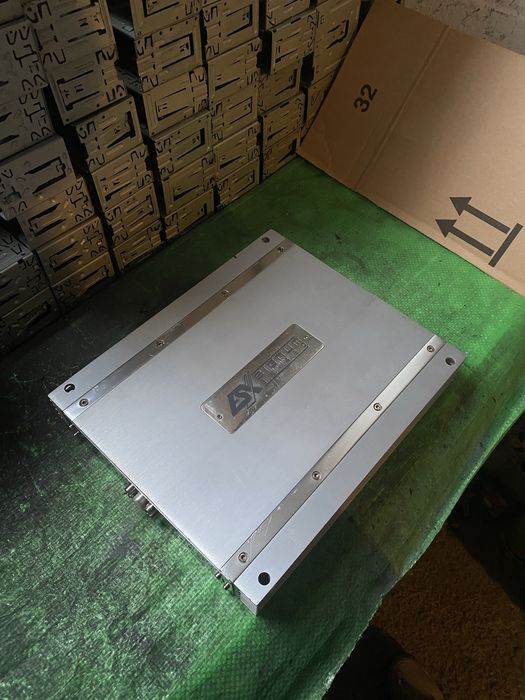 ESX SX-460 (USA)- КАЧЕСТВЕН! и мощен! 4 канален авто усилвател за кола