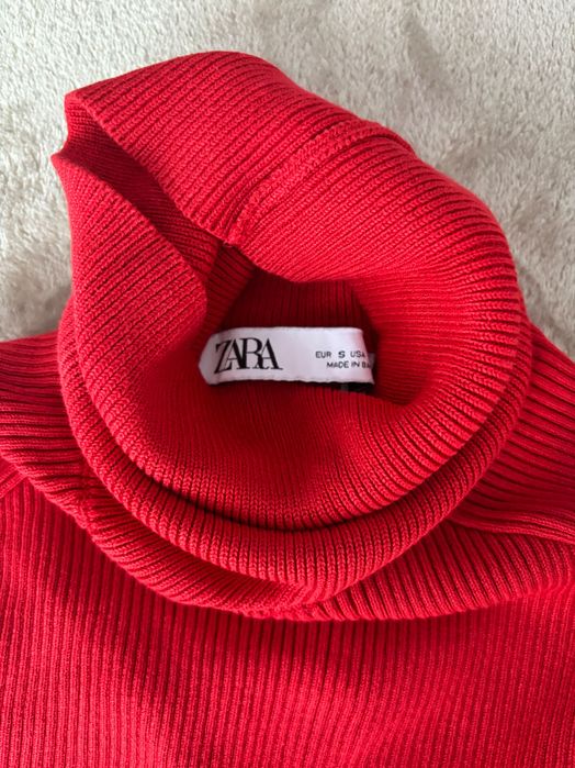 Рипсена Рокля Zara