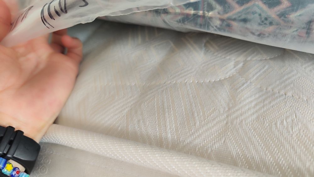 Продавам матраци