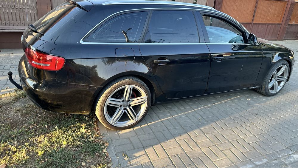 AUDI A4 Avant 2009 — imagine 4