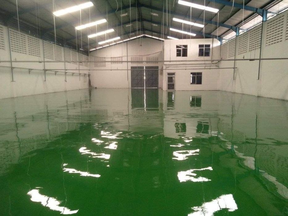 Епоксидний наливной краски для поверхности бетона