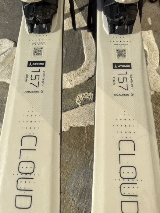 Skiuri Atomic Cloud 8 - 157cm