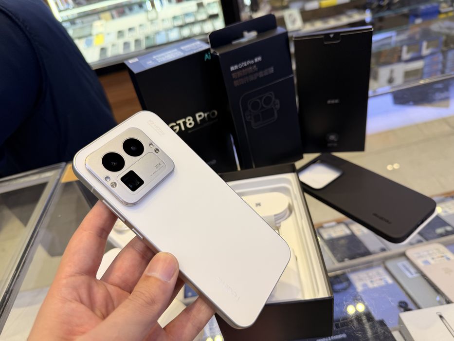 Realme GR 8 Pro 16/1Tb