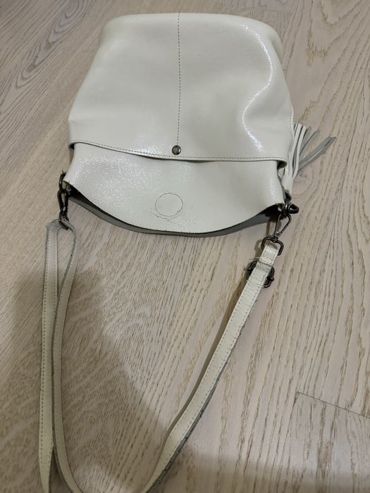 ЖенскаЯ белая сумка