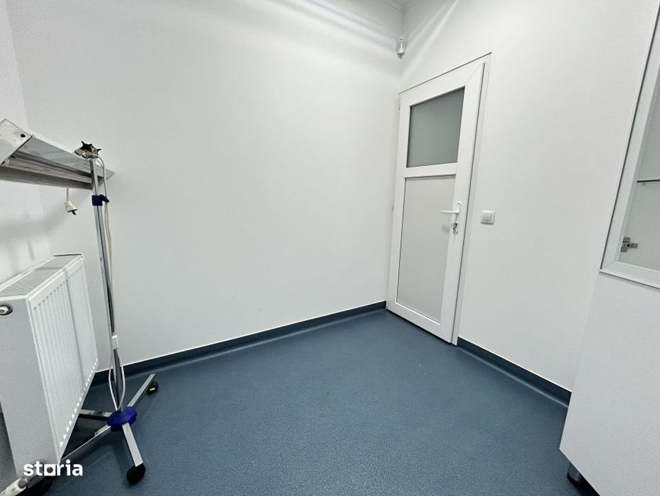 Spatiu Comercial Clinica Corbeanca Central