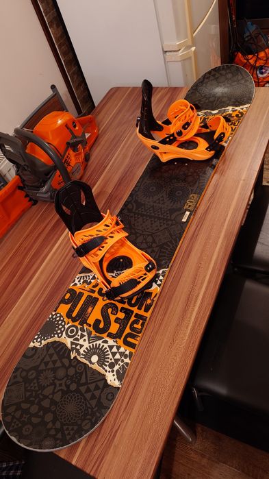 Placa snowboard Salomon pulse 150 cu legături Black Hole S-M